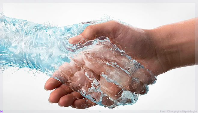 A Unilever oferece maior transparência dos ingredientes para seus produtos de higiene pessoal, beleza e cuidados pessoais