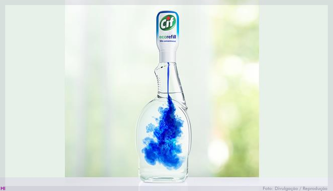 Cif removerá 1,5 milhões de garrafas plásticas dos supermercados do Reino Unido